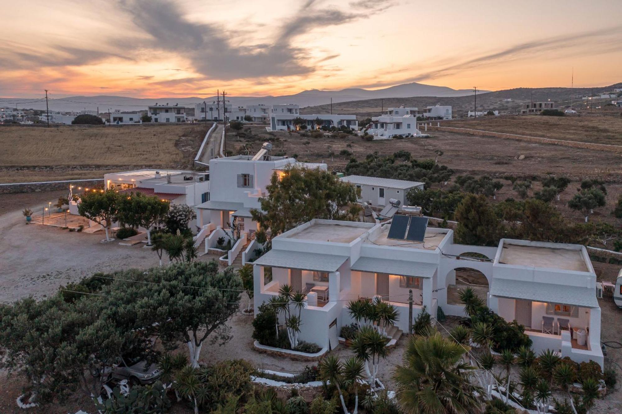 Michalios Luxury Apartments Koufonisia Exteriér fotografie